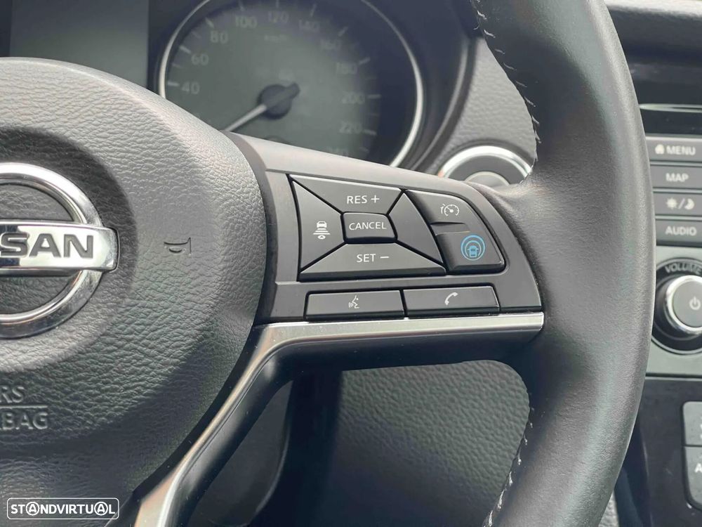 Nissan Qashqai 1.3 DIG-T Tekna+ DCT - 42