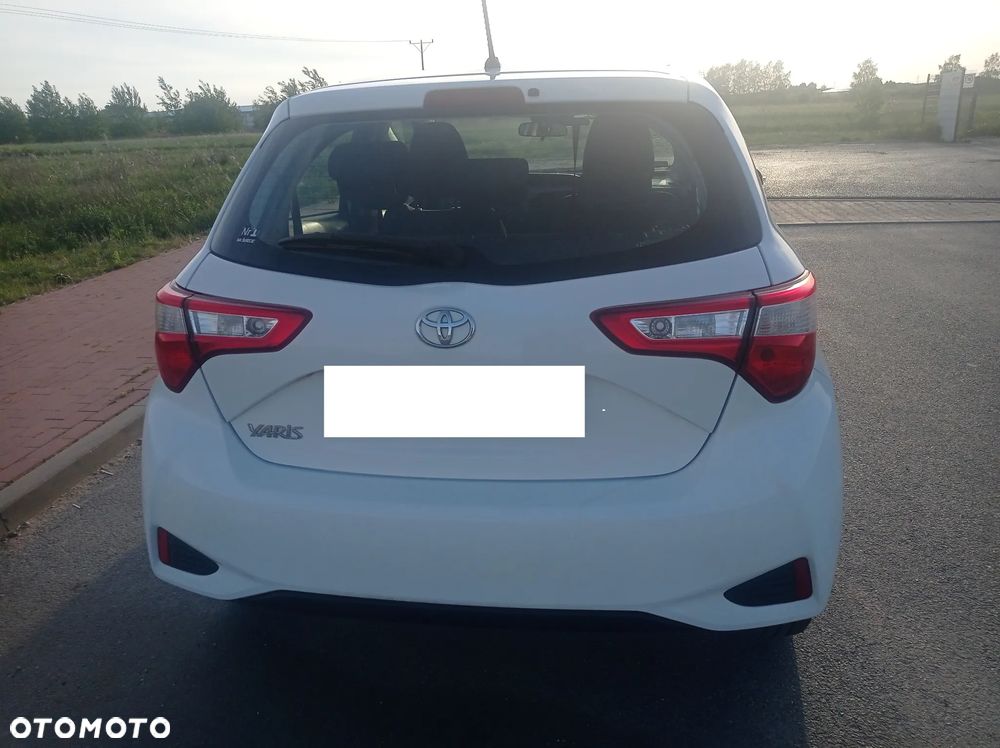 Toyota Yaris - 6