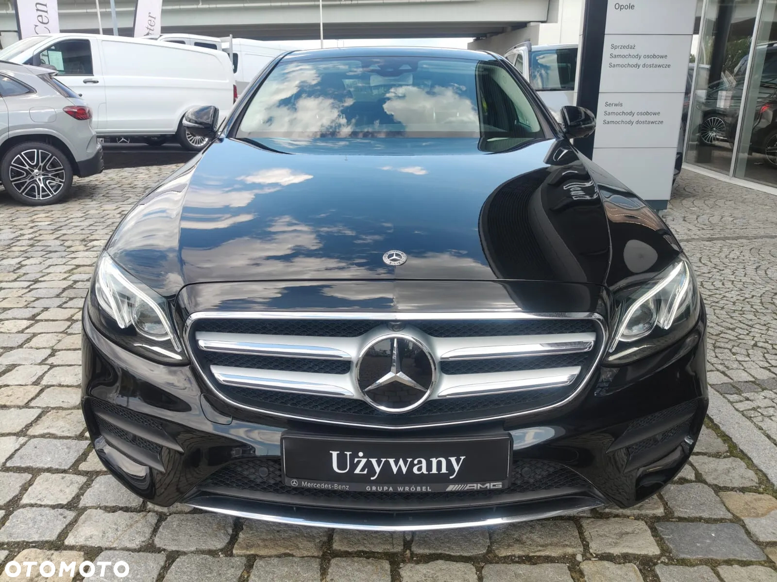 Mercedes-Benz Klasa E 400 d 4-Matic 9G-TRONIC - 2