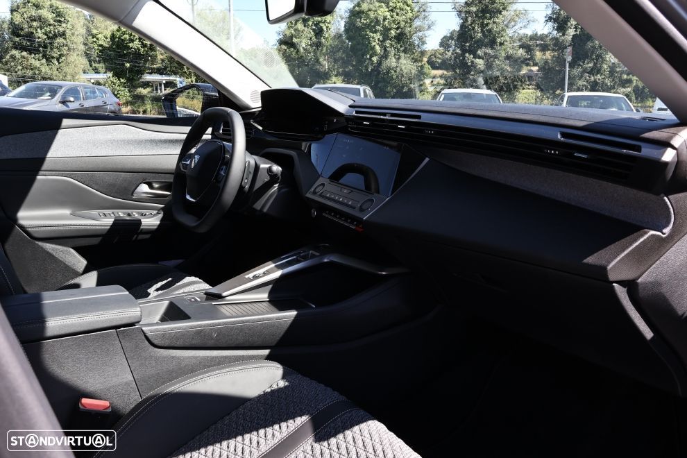 Peugeot 308 SW - 13