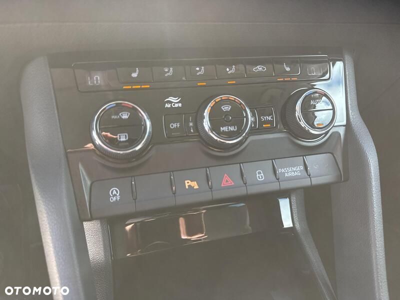 Skoda Karoq 2.0 TDI SCR 4x4 Style DSG - 16