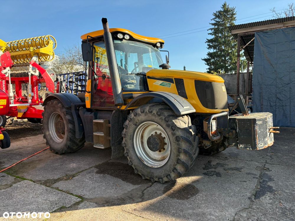 JCB 3200 - 3