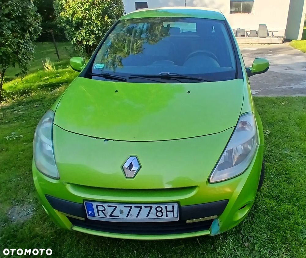 Renault Clio - 7