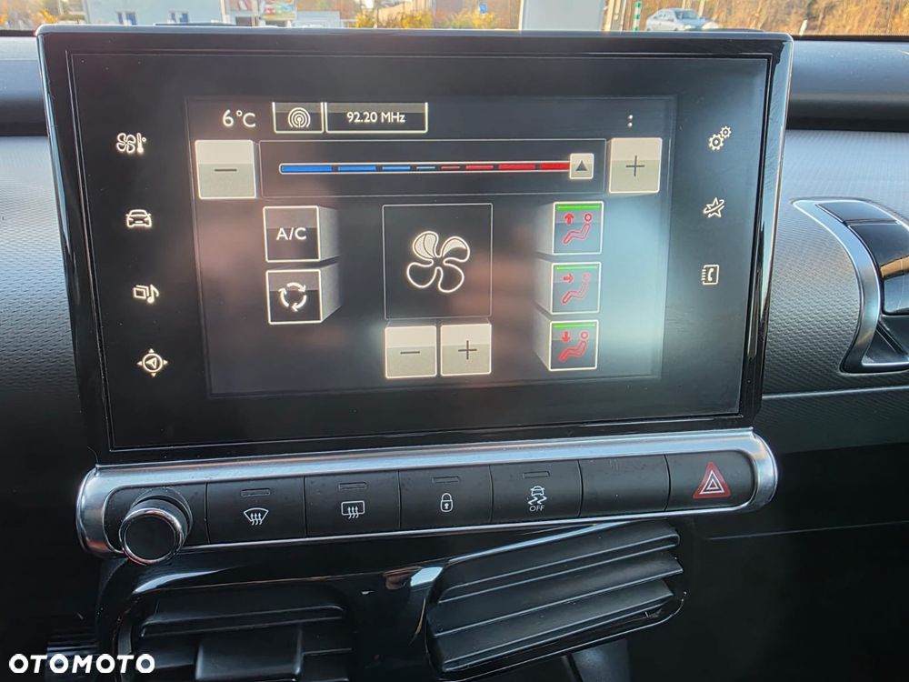 Citroën C4 Cactus - 16