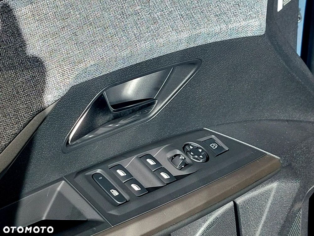 Peugeot 3008 1.2 PureTech mHEV Allure e-DCS6 - 13