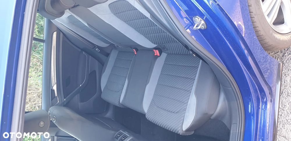 Volkswagen Golf 1.5 TSI OPF R-Line - 12