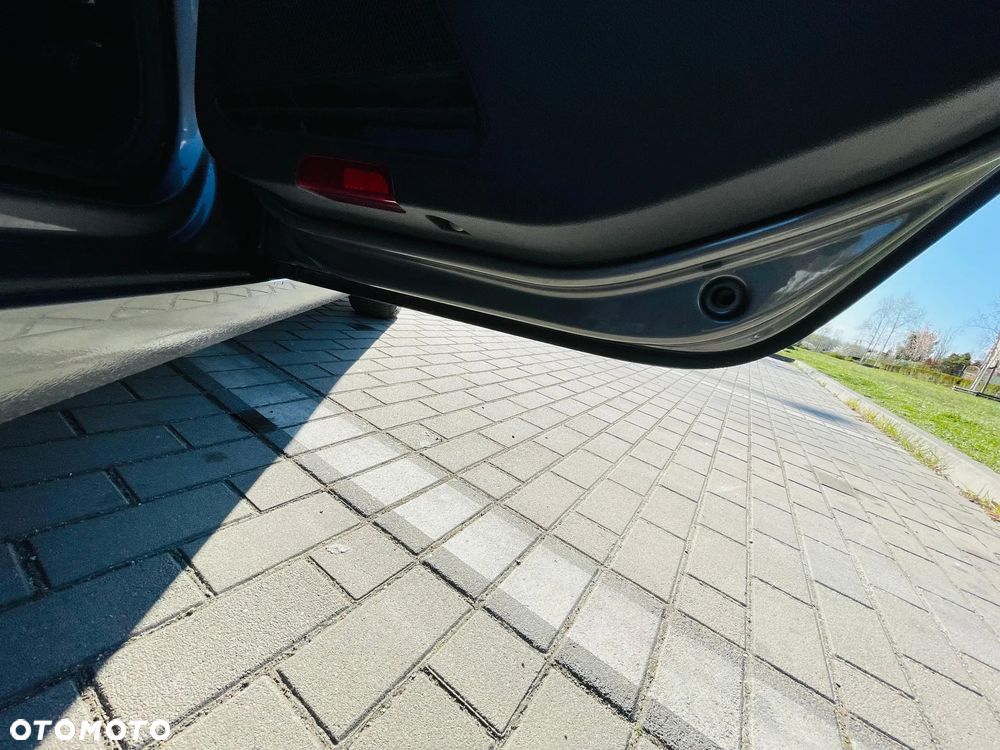 Volkswagen Golf 1.6 Team - 35
