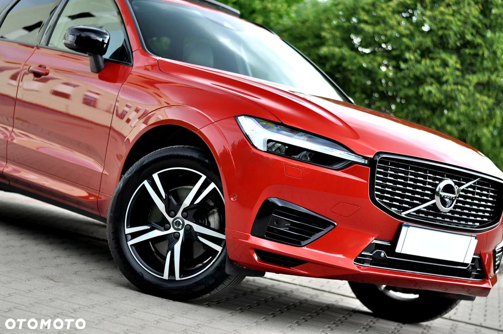 Volvo XC 60 T6 AWD Plug-In Hybrid R-Design - 7