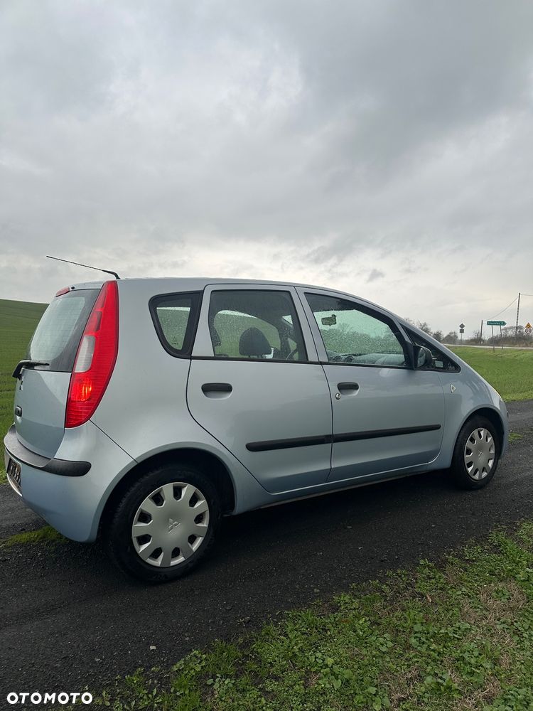 Mitsubishi Colt 1.1 - 6