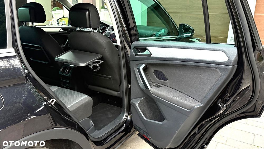 Volkswagen Tiguan - 35