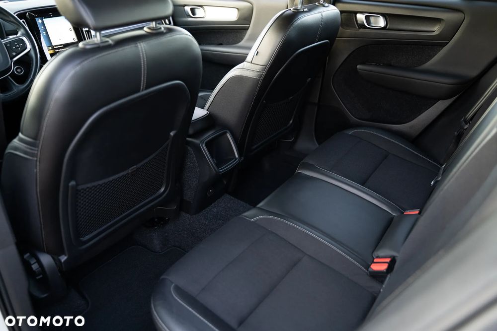 Volvo XC 40 D3 Momentum - 26