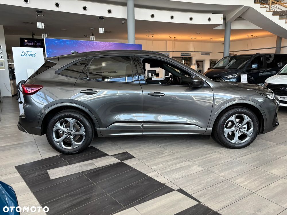 Ford Kuga 1.5 EcoBoost ST-LINE - 6