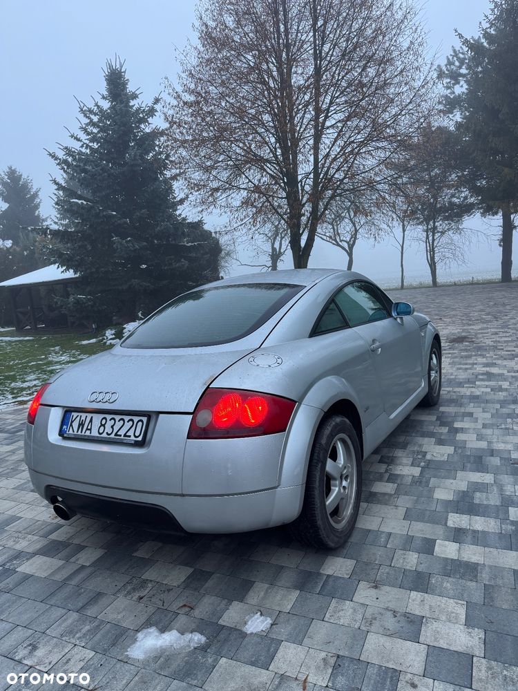 Audi TT Coupé 1.8T - 4