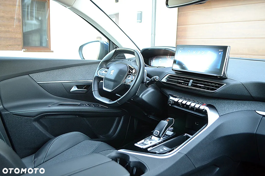 Peugeot 3008 BlueHDi 130 Stop & Start EAT8 Allure - 23