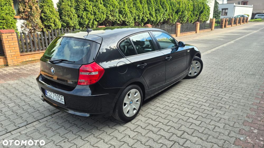 BMW Seria 1 - 18