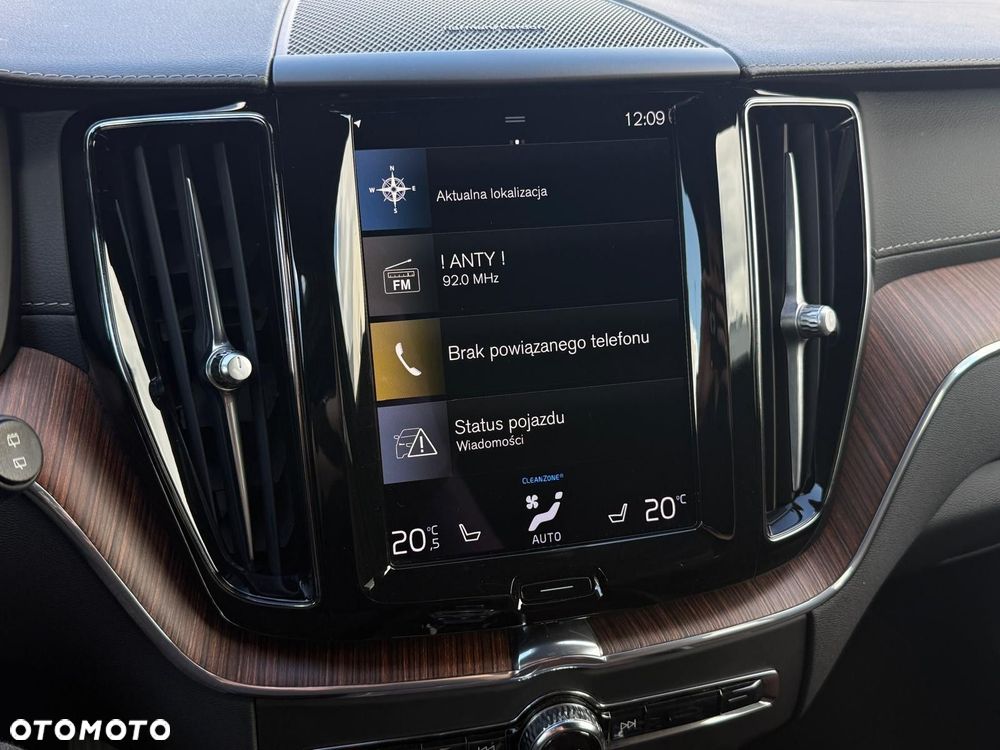 Volvo XC 60 B5 D AWD Geartronic Inscription - 19