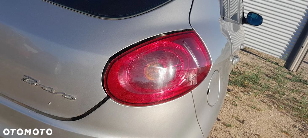 FIAT BRAVO II LAMPA LEWY PRAWY TYŁ TYLNA LEWA PRAWA nr. 90/6 - 2