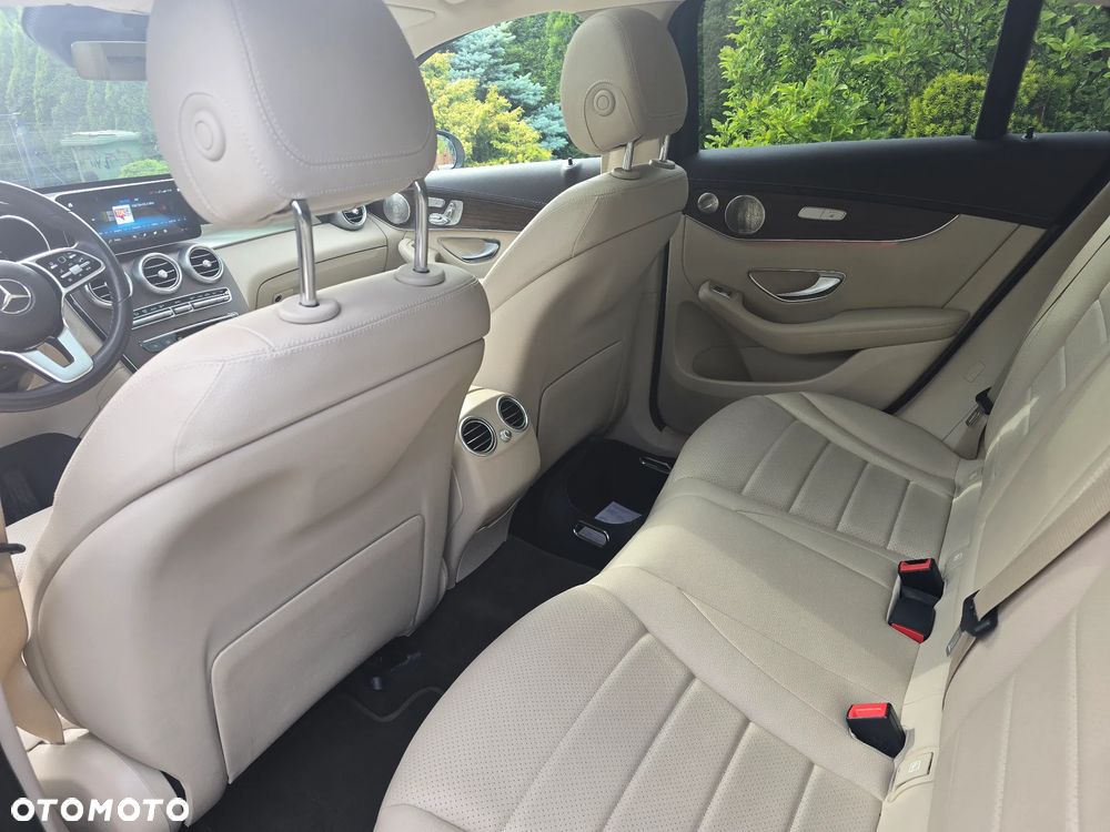 Mercedes-Benz GLC 200 mHEV 4-Matic AMG Line - 10