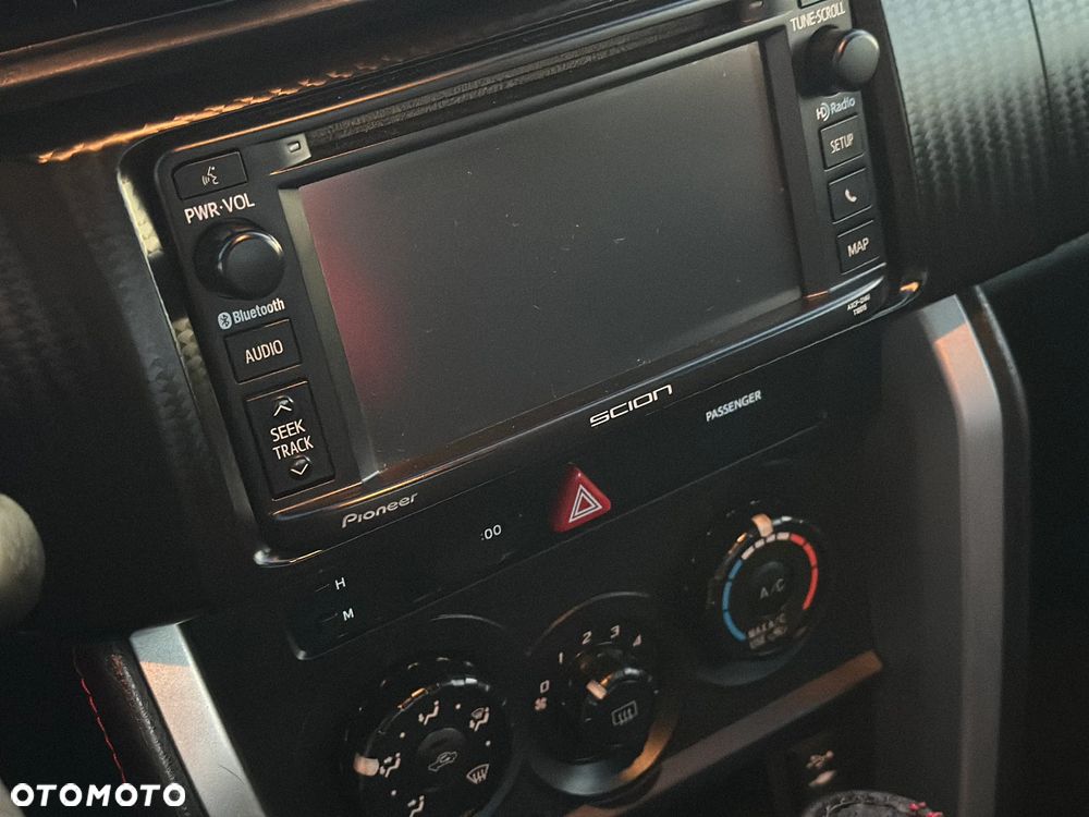 Toyota GT86 2.0 Premium - 18