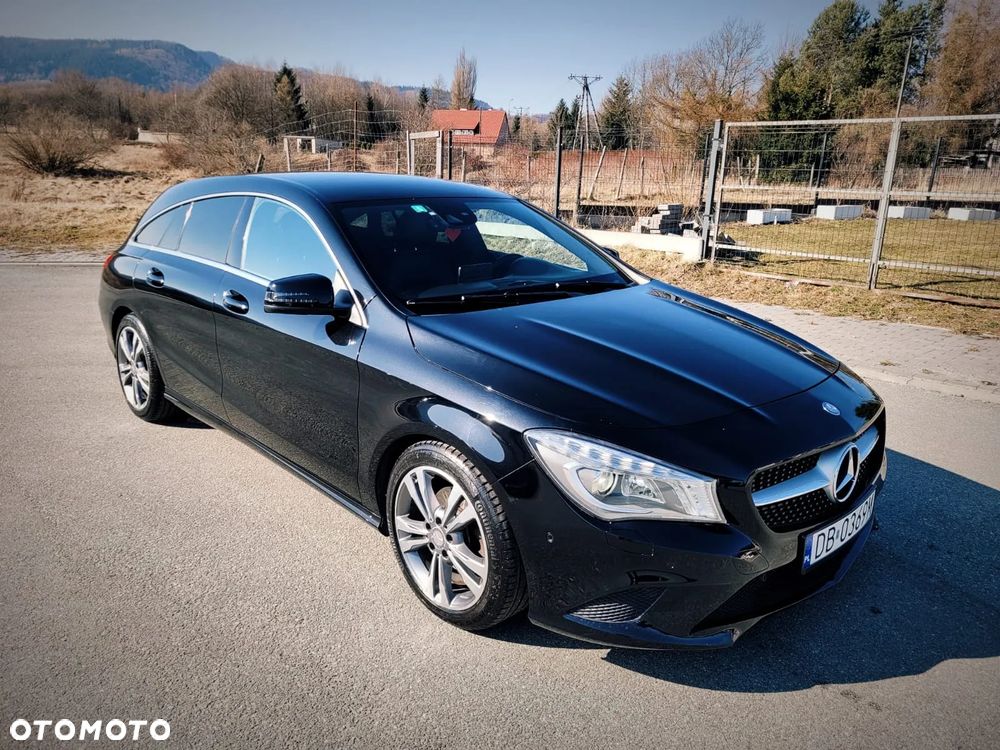 Mercedes-Benz CLA - 4