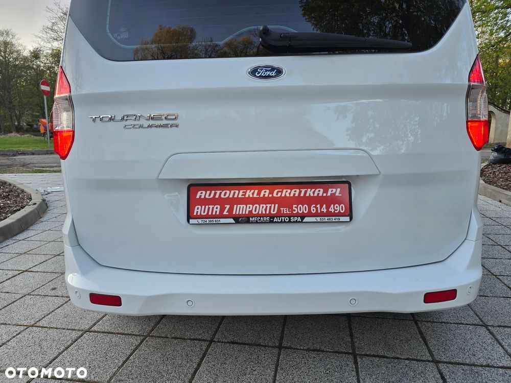 Ford Tourneo Courier 1.5 TDCi Titanium - 5