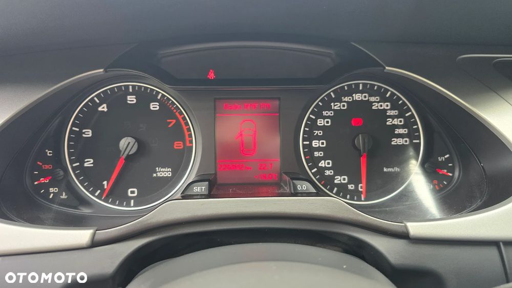 Audi A4 Avant 1.8 TFSI - 13