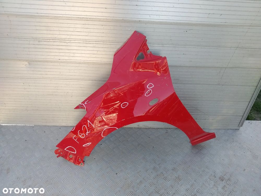 F621/H339/H615 LEWY BŁOTNIK MAZDA 2 2008-14 - 1