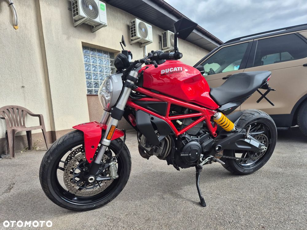 Ducati Monster - 1