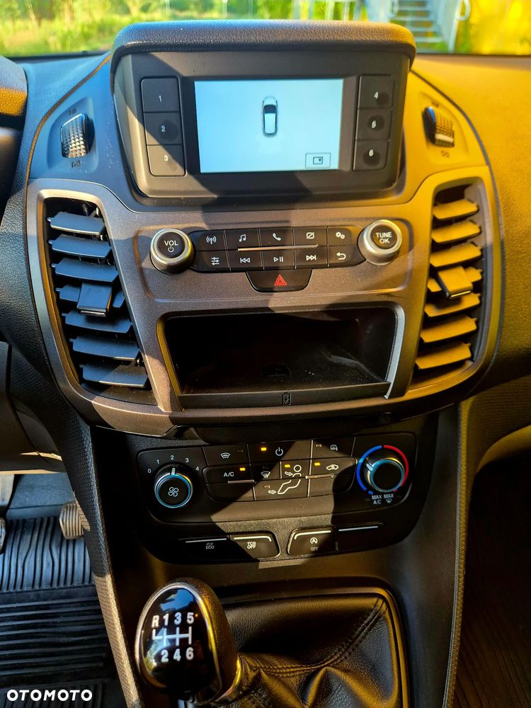 Ford Connect - 19