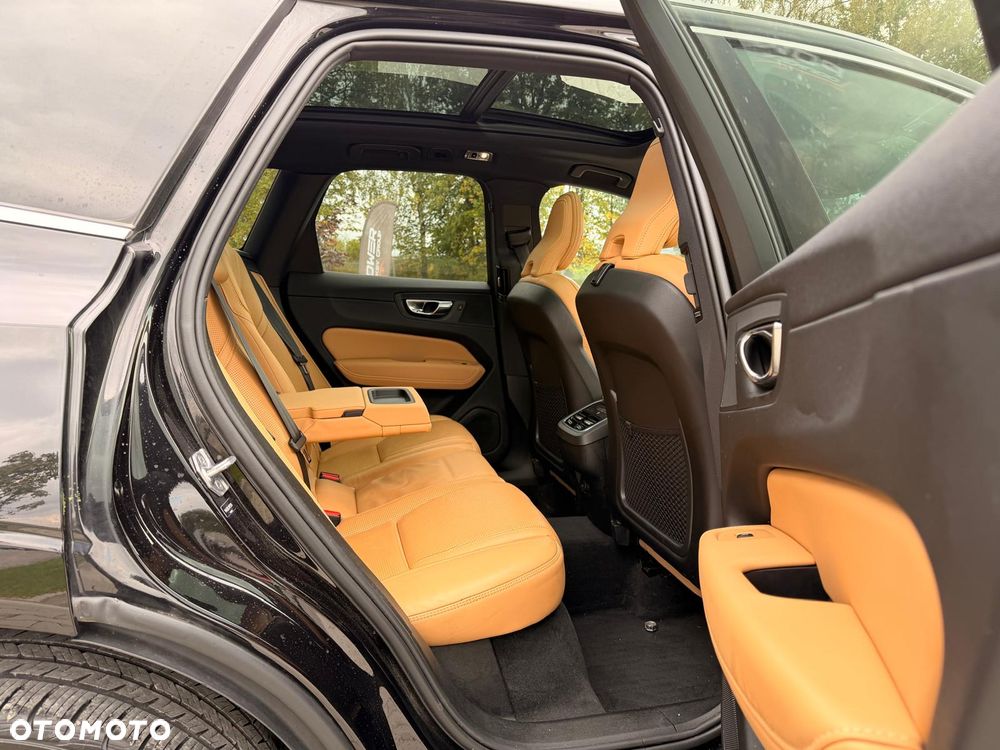 Volvo XC 60 T6 AWD Geartronic Inscription - 16