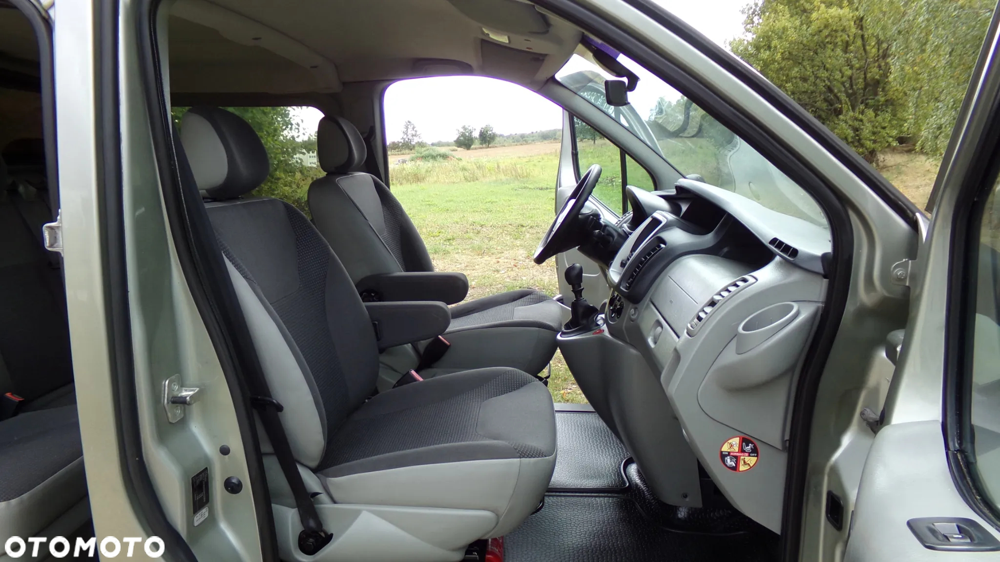 Opel VIVARO 2.5 150KM * LONG * KLIMA * BRYGADÓWKA * WZOROWY STAN ! - 12