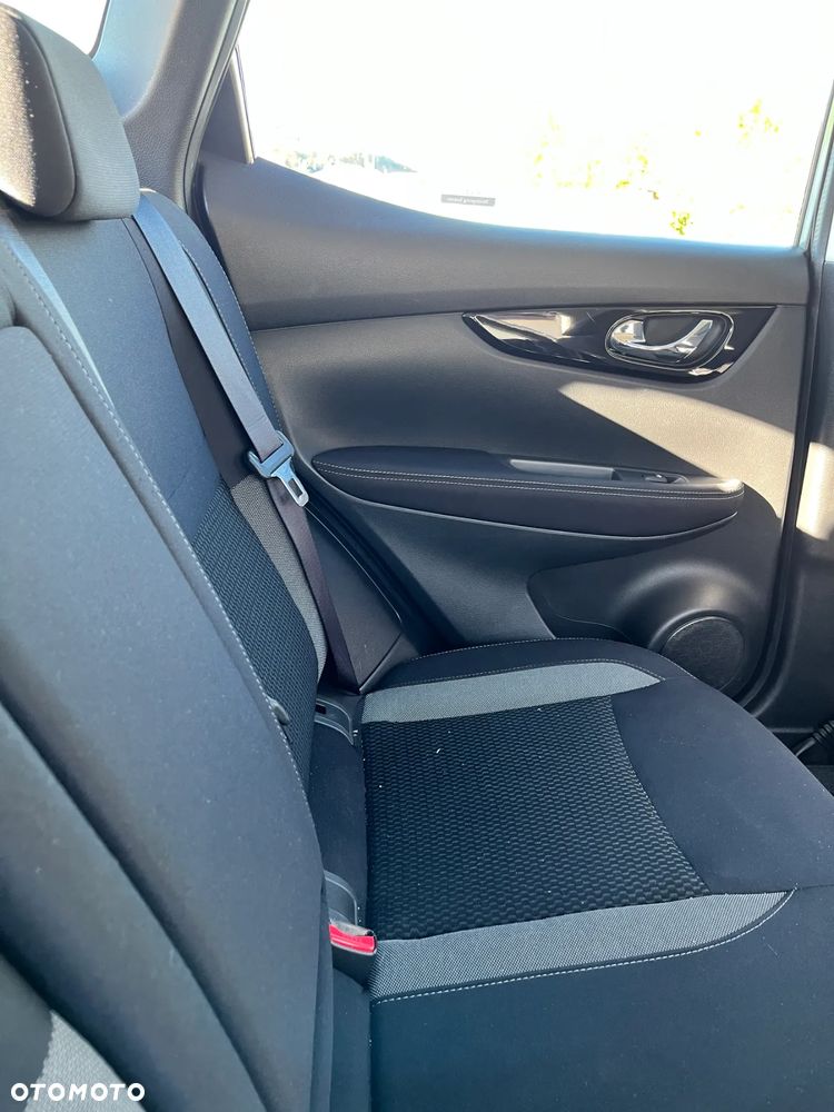 Nissan Qashqai 1.2 DIG-T Acenta - 19