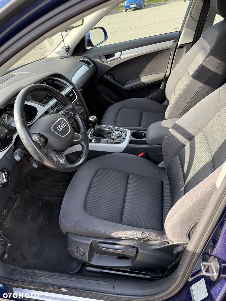 Audi A4 Avant 2.0 TDI - 12