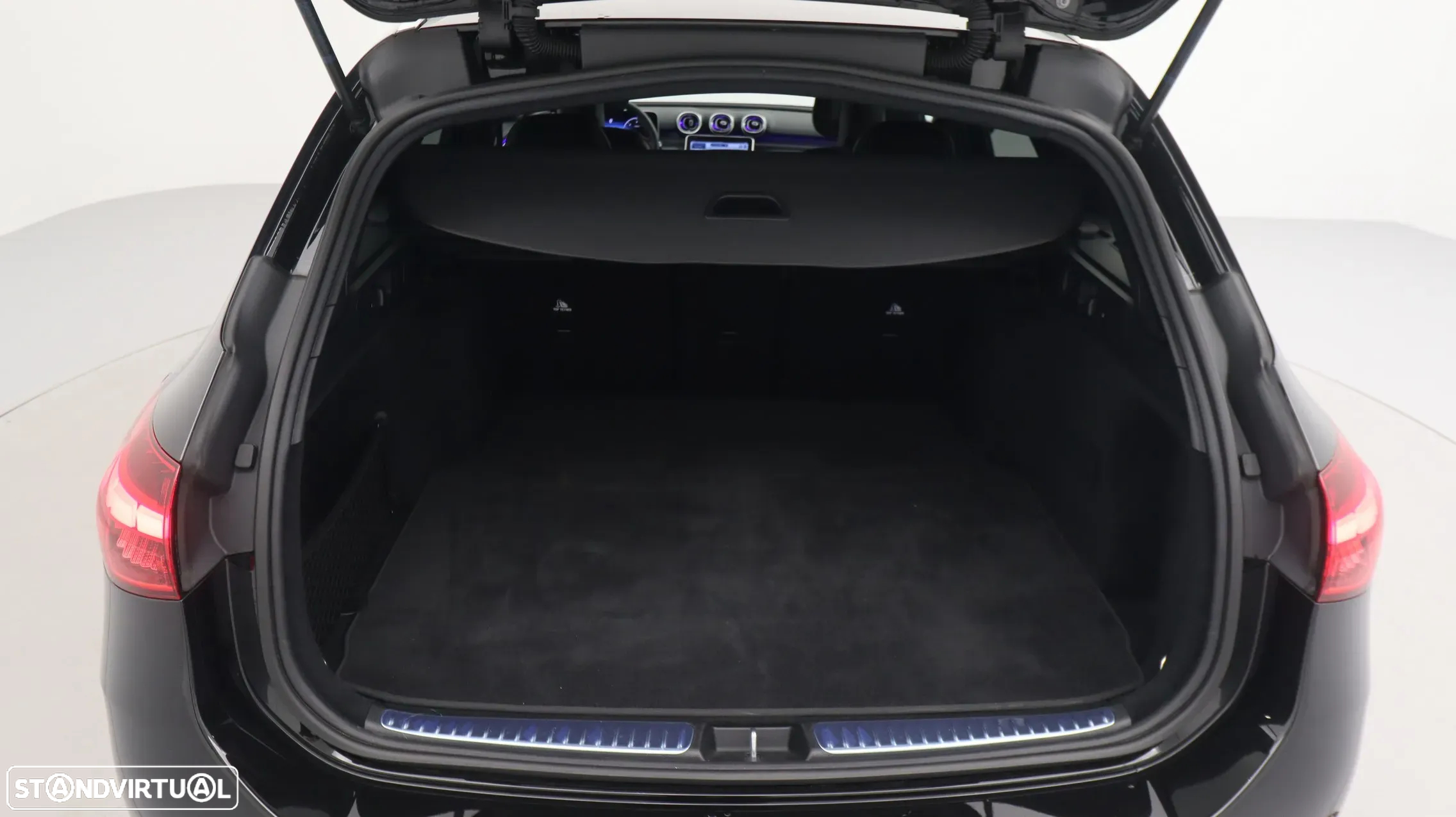 Mercedes-Benz C 220 d AMG Line - 27