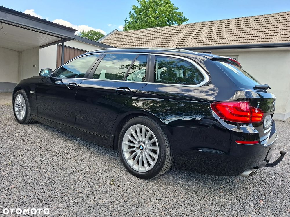 BMW Seria 5 528i - 8