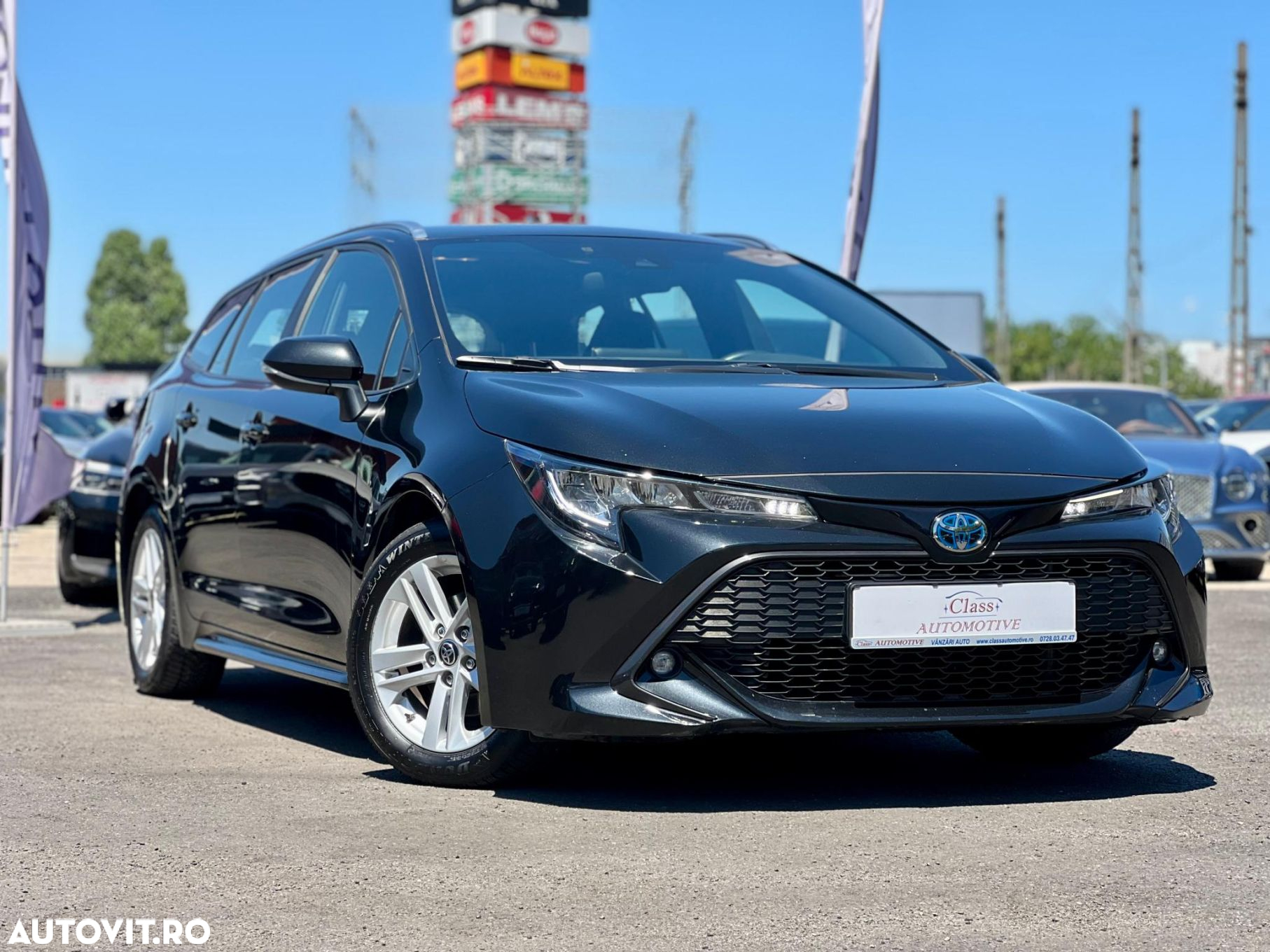 Toyota Corolla TS 1.8 HSD Dynamic - 3