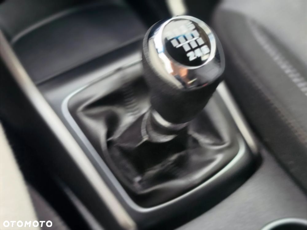 Hyundai i30 - 23
