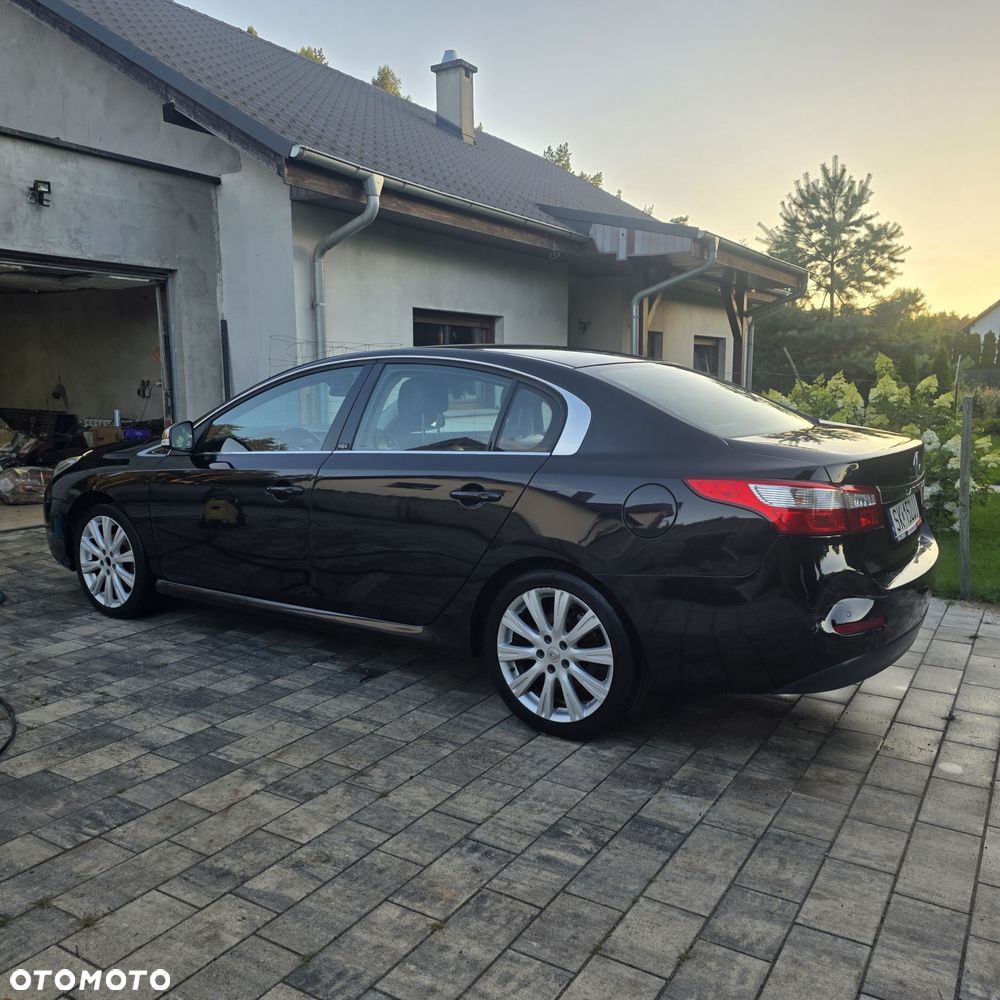 Renault Latitude - 2