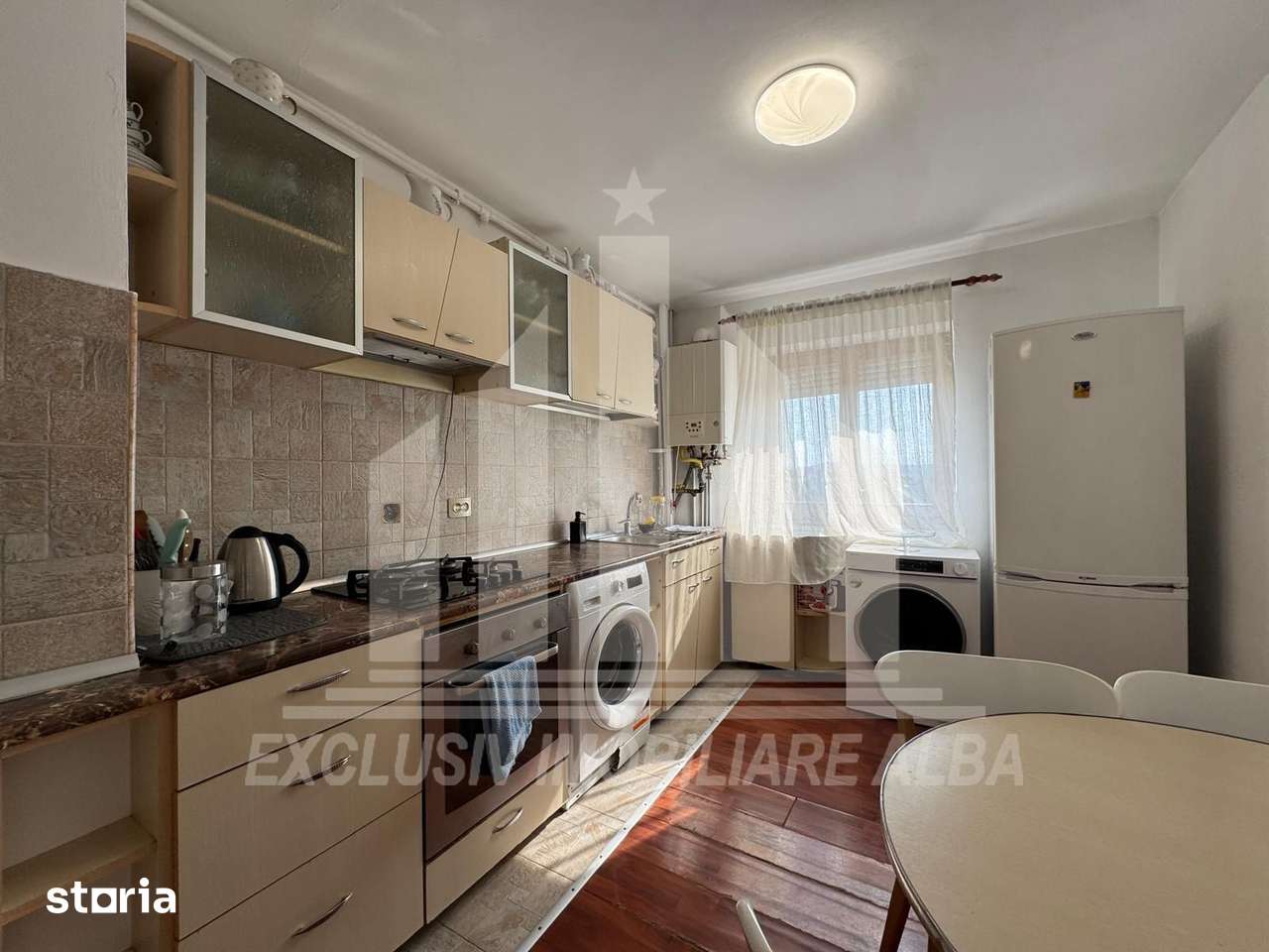 Apartament 2 camere decomandate | 50 mp | Etaj 3/4 | Renovat | Cetate — fotografia 2