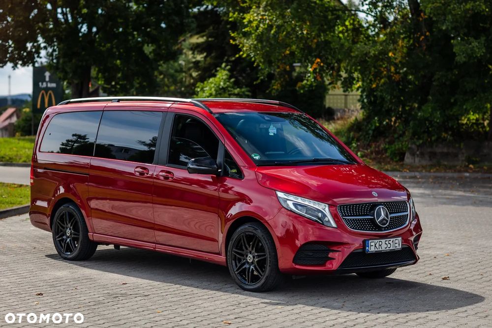 Mercedes-Benz Klasa V - 11