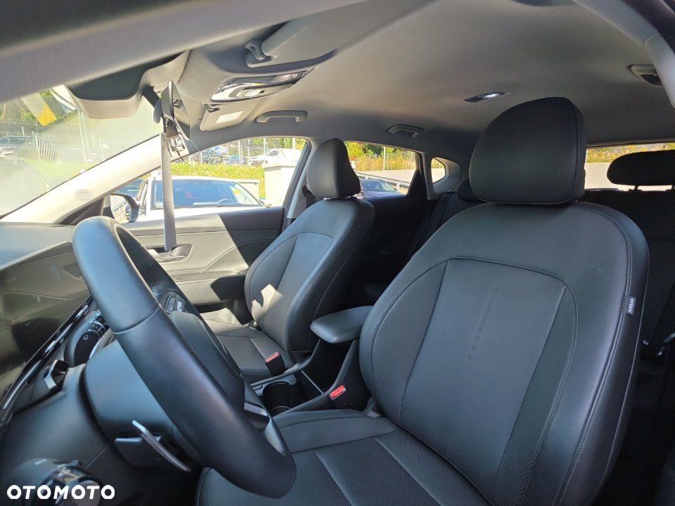 Hyundai Kona - 11