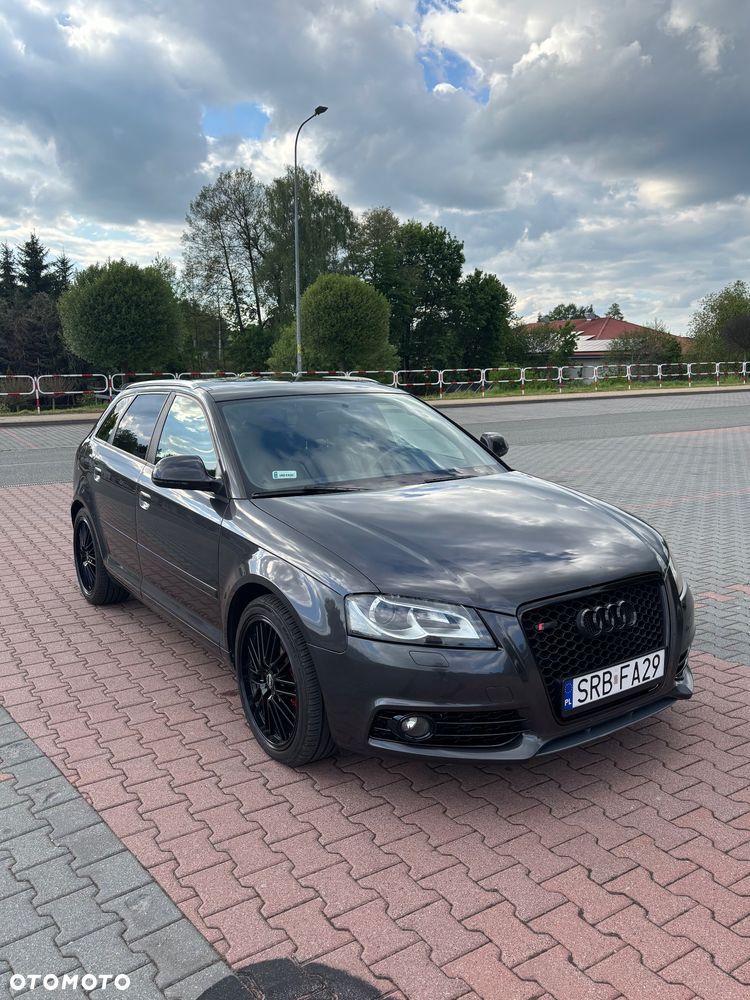Audi A3 Sportback 1.8 TFSI S line Sportpaket - 2