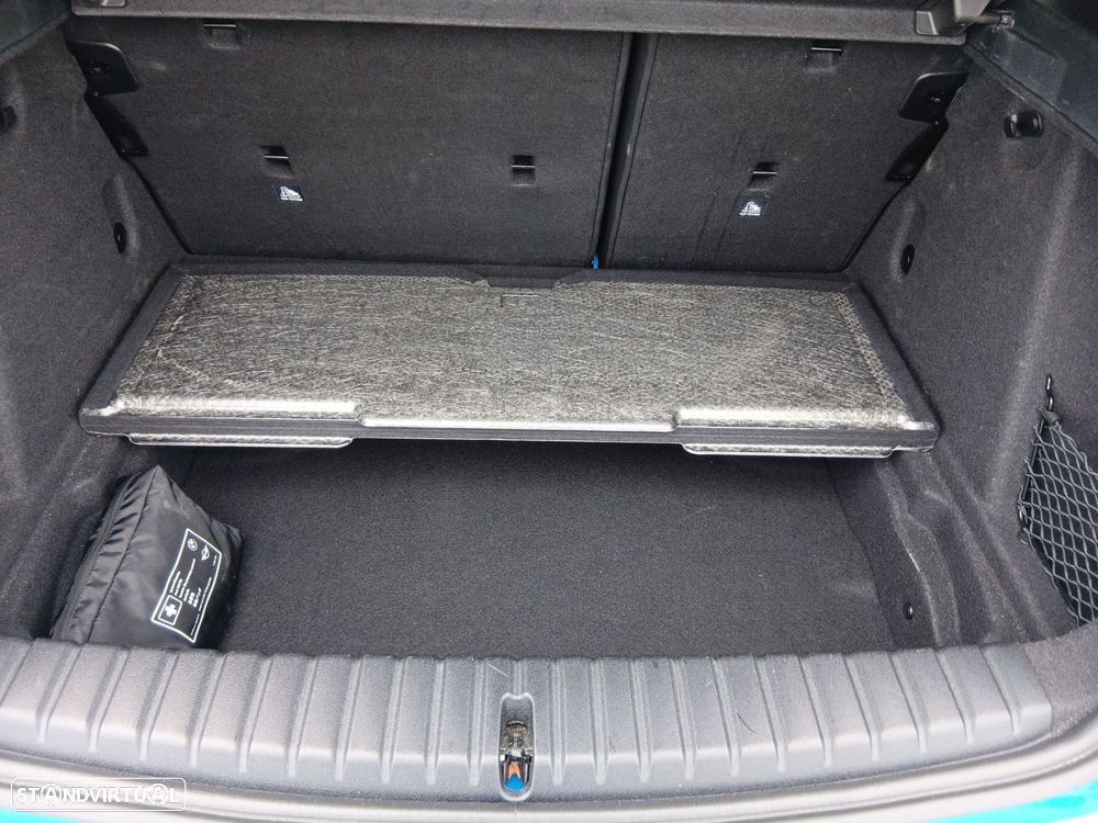 BMW 116 d Pack Desportivo M Auto - 22