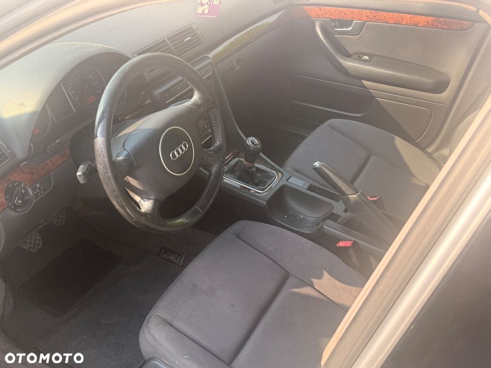 Audi A4 Avant 2 - 5