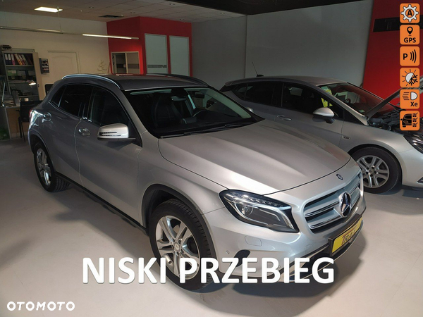 Mercedes-Benz GLA 200 7G-DCT
