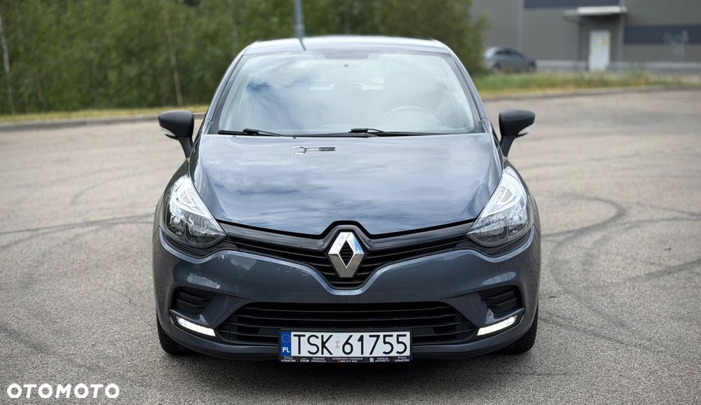 Renault Clio 1.2 16V 75 Experience - 18