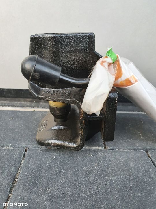 ZACZEP ROCKINGER TYP243U1155 FI 40 - 4