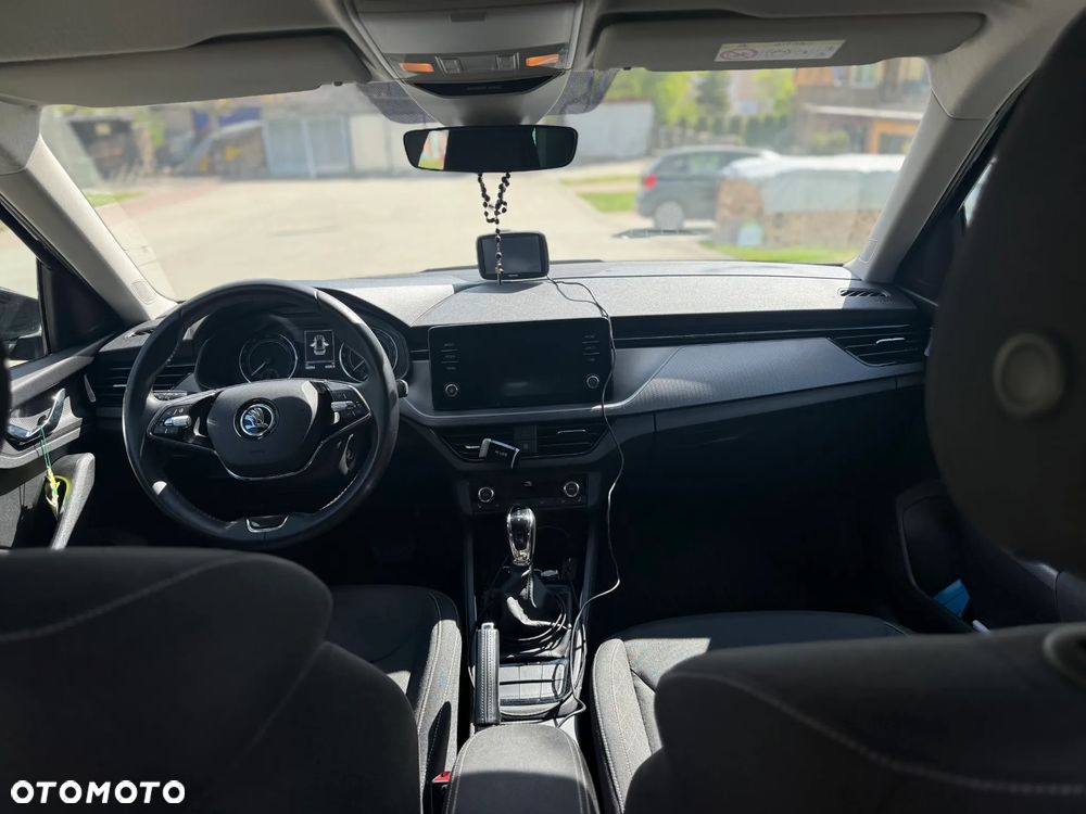 Skoda Kamiq 1.0 TSI Ambition DSG - 8