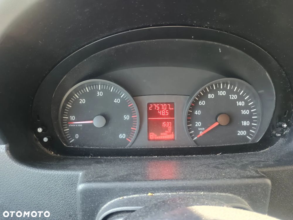 Volkswagen Crafter - 12