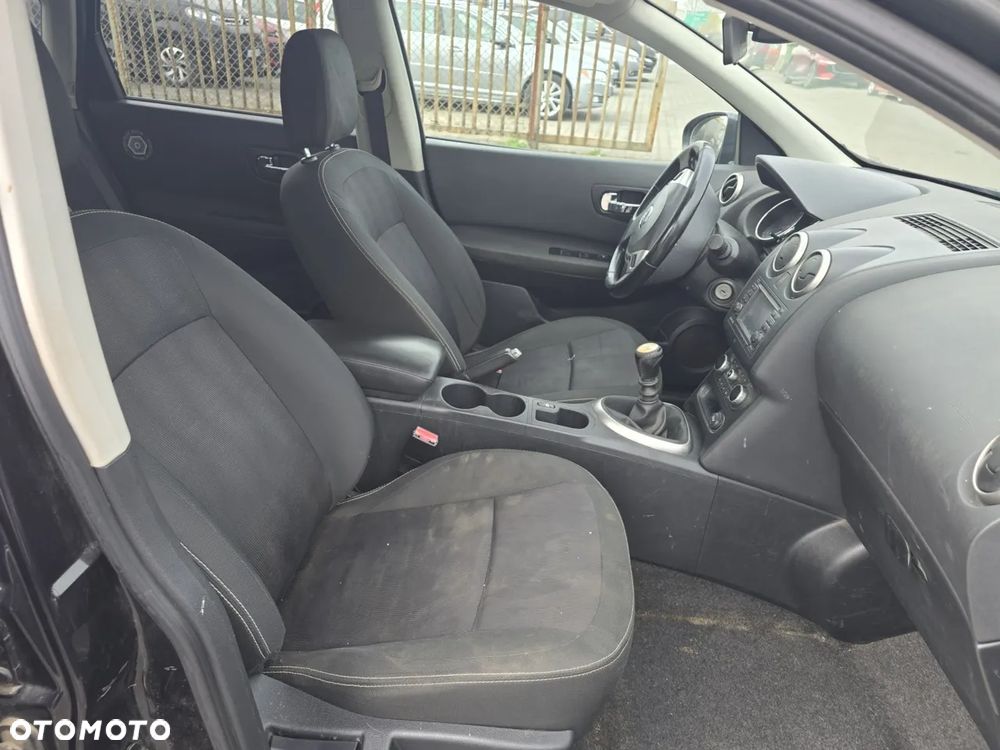 Nissan Qashqai 1.5 dCi DPF 360 - 11